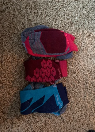 Falke en salamon skisokken, merk: Falke, staat: Heel goed, maat: S | 38–42, € 6,00, € 7,00 inclusief Kopersbescherming