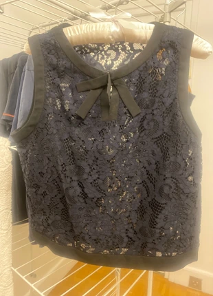 Ensemble jupe et haut en dentelle Claudie Pierlot, brand: Claudie Pierlot, condizioni: Ottime, taglia: L / IT 44 / EU 40, €70.00, €74.20 include la Protezione acquisti