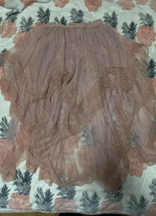 Falda Midi de Tul Asimétrico con Encaje (Rosa Viejo), marque: COQUETTE, état: Très bon état, taille: S / 36 / 8, 5,00 €, 5,95 € Protection acheteurs incluse