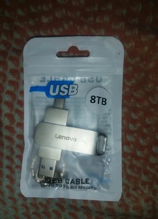 Clé USB / type C flash drive Lenovo 8 to 8000 gb, brand: Lenovo, condizioni: Nuovo con cartellino, €25.00, €26.95 include la Protezione acquisti