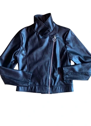 Local black Biker & racer jackets, marque: Local, état: Très bon état, taille: XS / 34 / 6, 3,00 €, 3,85 € Protection acheteurs (Pro) incluse