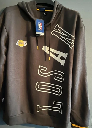 Sweat-shirt nba Los Angeles neuf, brand: NBA, condition: New with tags, size: M, €25.00, €26.95 includes Buyer Protection