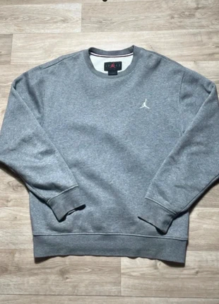 Pull gris Jordan (taille S), merk: Jordan, staat: Heel goed, maat: S, € 30,00, € 32,20 inclusief Kopersbescherming