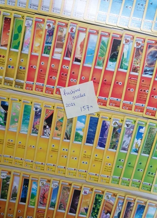 Setje van 157 verschillende Pokemon kaarten
Serie Fushion Strike 2021, marca: Pokémon, estado: Muy bueno, 9,00 €, 10,15 € Protección al comprador Pro incluida