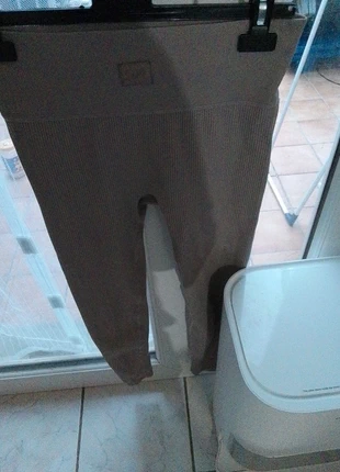 😻😻 superbe pantalon de sport femme 😻😻, marca: SMR, estado: Muito bom, tamanho: M / 38 / 10, €4.00, €4.90 inclui Proteção do Comprador