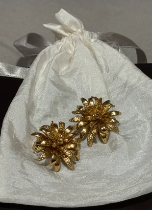 Orecchini Vintage a clip design floreale, marque: Vintage Chic, état: Très bon état, 10,00 €, 11,20 € Protection acheteurs incluse