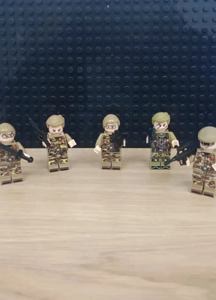 Lot mini figurine lego - armée, marque: LEGO, état: Neuf avec étiquette, taille: Prématuré, jusqu'à 44cm, 6,50 €, 7,53 € Protection acheteurs incluse