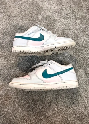 Nike Dunk Low – wit,teal – maat 39, merk: Nike, staat: Goed, maat: 39, € 24,00, € 25,90 inclusief Kopersbescherming