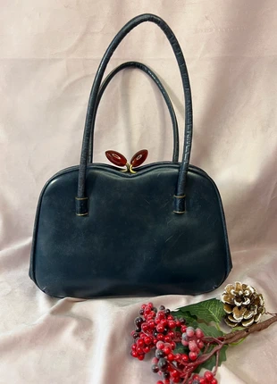 50s French handbag navy, marque: Vintage Chic, état: Très bon état, 85,00 €, 89,95 € Protection acheteurs incluse