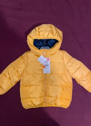 Doudoune sinsay, marque: Sinsay, état: Neuf avec étiquette, taille: 18-24 mois / 86 cm, 7,00 €, 8,05 € Protection acheteurs incluse