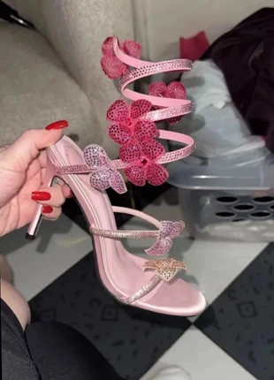 Sandales à talons roses ornées de fleurs en strass – Élégance & Féminité, marke: Boutique indépendante, zustand: Neu, größe: 37, 70,00 €, 74,20 € inklusive Vinted-Käuferschutz