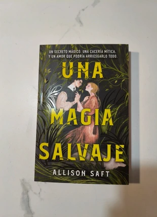 Libro "Una magia salvaje", état: Neuf sans étiquette, 10,00 €, 11,20 € Protection acheteurs incluse