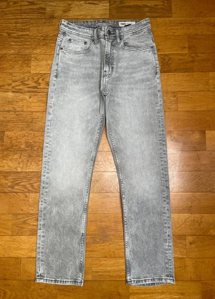 ZARA Grey Washed Straight-Leg Jeans – XS 34 size Everyday Casual Denim y2k, marque: Zara, état: Neuf sans étiquette, taille: XS / 34 / 6, 5,00 €, 5,95 € Protection acheteurs incluse