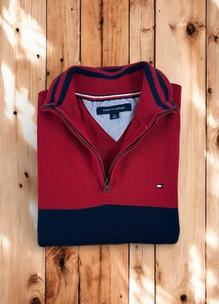 Pull 1/4 Zip, Halfzip Tommy Hilfiger Bleu marine,Rouge/ Col camionneur / Logo brodé / Taille S Homme, marke: Tommy Hilfiger, zustand: Sehr gut, größe: S, 35,00 €, 37,45 € beinhaltet Vinted-Käuferschutz Pro