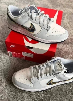 Nike Dunk Low Swoosh 3D – Neuves avec étiquette Taille 45, brand: Nike, condizioni: Nuovo con cartellino, taglia: 45, €75.00, €79.45 include la Protezione acquisti