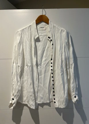 Chemise blanche ba&sh, marque: Ba&sh, état: Satisfaisant, taille: M / 38 / 10, 10,00 €, 11,20 € Protection acheteurs incluse