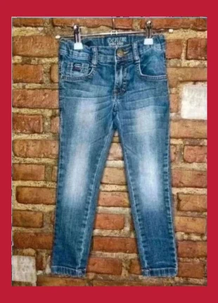 🍭Divino Pantalón vaquero desgastado a la moda, infantil 4años 😍 Pantalons 💕 Pantaloni👖, brand: Sfera, condizioni: Ottime, taglia: 4 anni / 104 cm, €7.99, €9.09 include la Protezione acquisti