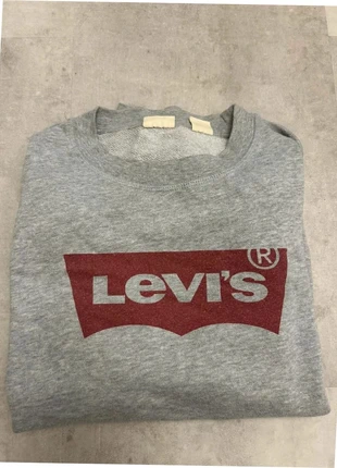 Pull Levis gris, brand: Levi's, condition: Very good, size: M, €15.00, €16.45 includes Buyer Protection