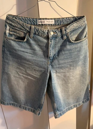 Short en jean Bershka, brand: Bershka, condition: Very good, size: S / 36 / 8, €7.50, €8.58 includes Buyer Protection