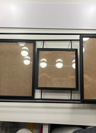 Fotolijst met zwarte randen, merk: onbekend, staat: Heel goed, € 1,50, € 2,28 inclusief Kopersbescherming