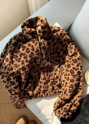 Polaire léopard, marke: Leopard, zustand: Neu, größe: S / 36 / 8, 30,00 €, 32,20 € inklusive Vinted-Käuferschutz