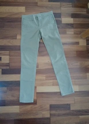 Pantalon, marque: Carhartt, état: Neuf sans étiquette, taille: S, 8,00 €, 9,10 € Protection acheteurs incluse