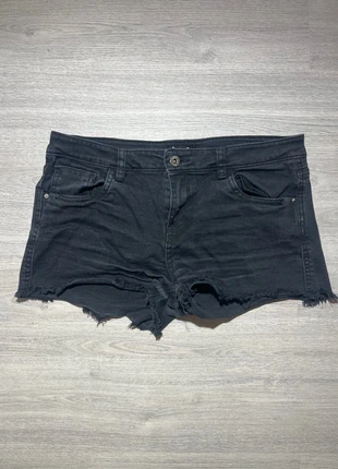 Mini short noir Jennyfer | Taille M, brand: Vintage Dressing, condizioni: Ottime, taglia: M / IT 42 / EU 38, €2.00, €2.80 include la Protezione acquisti