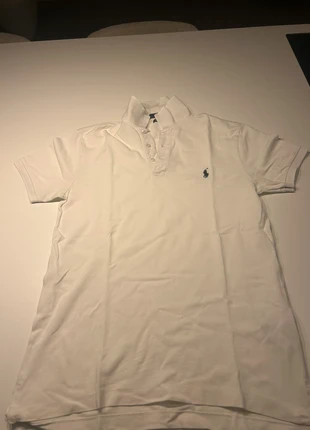 Witte polo van Polo Ralph Lauren maat M, merk: Polo Ralph Lauren, staat: Nieuw zonder prijskaartje, maat: M, € 20,00, € 21,70 inclusief Kopersbescherming