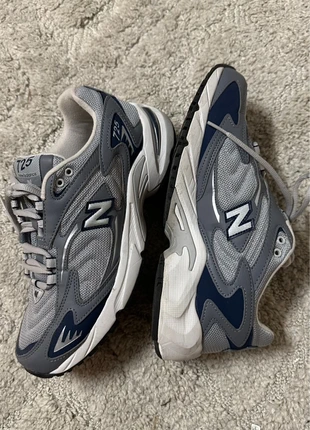 New balance 725 Unisex, marque: New Balance, état: Neuf sans étiquette, taille: 41.5, 45,00 €, 47,95 € Protection acheteurs incluse