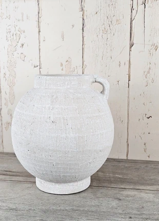 Beautiful Rustic Aged Style White Round Vase with Small Handle, brand: Warmth and Willow, condition: New, £28.49, £30.61 includes Buyer Protection Pro
