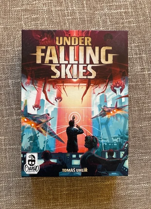 Under Falling Skies, marke: Cranio Creations, zustand: Sehr gut, 29,99 €, 32,19 € inklusive Vinted-Käuferschutz