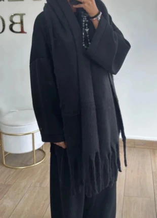 Écharpe noire, marque: Boutique indépendante, état: Neuf avec étiquette, 12,00 €, 13,30 € Protection acheteurs incluse