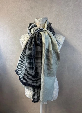 Écharpe bicolore noir et beige Promod – Lot MI35, condition: Very good, €7.50, €8.58 includes Buyer Protection Pro