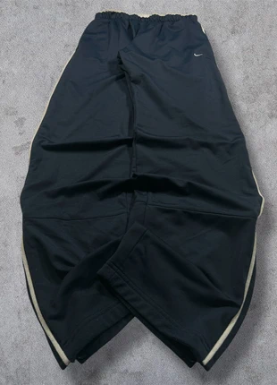 Nike vintage baggy trackpants y2k size S, brand: Nike, condizioni: Ottime, taglia: S, €25.90, €27.90 include la Protezione acquisti Pro