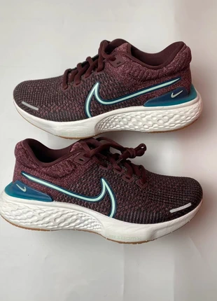 Nike ZoomX Invincible Run Flyknit 2, marque: Nike, état: Très bon état, taille: 36.5, 50,00 €, 53,20 € Protection acheteurs (Pro) incluse