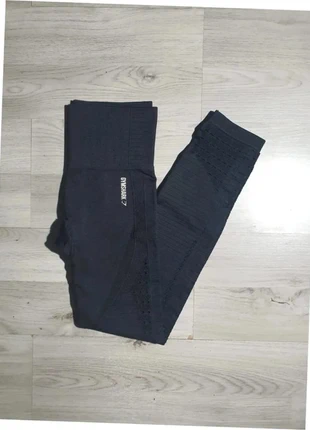pantalon de sport pour femme/black Seamless leggings gymshark taille xs, marque: Gymshark, état: Très bon état, taille: XS / 34 / 6, 20,00 €, 21,70 € Protection acheteurs incluse