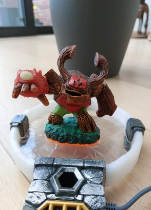 Figurine skylanders Giants Tree Rex, marque: Skylanders, état: Très bon état, 4,00 €, 4,90 € Protection acheteurs incluse