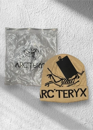 Chrome Y2K beanie (NOT 1€), brand: Arc'teryx, condition: Very good, size: One size, €1.00, €1.75 includes Buyer Protection