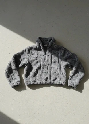 Haut court gris – fermeture, texturé, audacieux, brand: Atelier Gris Audacieux, condizioni: Ottime, taglia: M / IT 42 / EU 38, €79.90, €84.60 include la Protezione acquisti