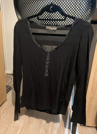 teeshirt manche longue noir, marque: Version Originale, état: Bon état, taille: M / 38 / 10, 2,00 €, 2,80 € Protection acheteurs incluse