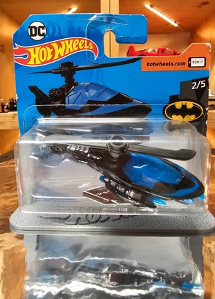Batcopter Hotweels, marke: Hot Wheels, zustand: Neu, mit Etikett, größe: Einheitsgröße, 5,00 €, 5,95 € inklusive Vinted-Käuferschutz