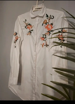 Camisa bordada floral, marque: Fashion Style, état: Neuf sans étiquette, taille: S / 36 / 8, 5,00 €, 5,95 € Protection acheteurs incluse