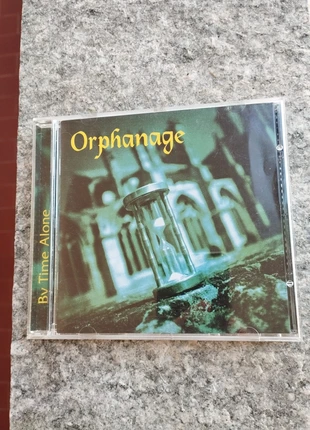 Orphanage - By Time Alone. Gothic Metal CD, zustand: Sehr gut, 7,50 €, 8,58 € inklusive Vinted-Käuferschutz