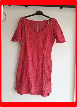 80. Robe en dentelle rose Naf Naf T40, brand: Naf Naf, condition: Very good, size: L / 40 / 12, €15.00, €16.45 includes Buyer Protection Pro