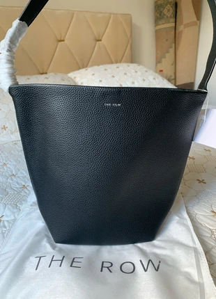 Sac thé row, merk: The Row, staat: Heel goed, € 90,00, € 95,20 inclusief Kopersbescherming