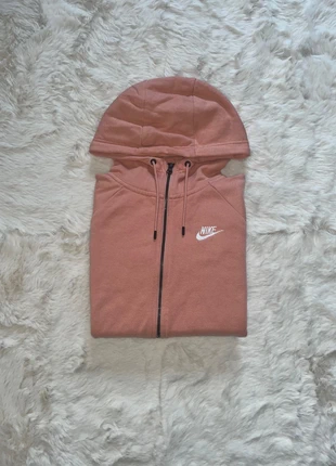 Veste à capuche Nike rose | M |, brand: Nike, condizioni: Ottime, taglia: M, €16.00, €17.50 include la Protezione acquisti