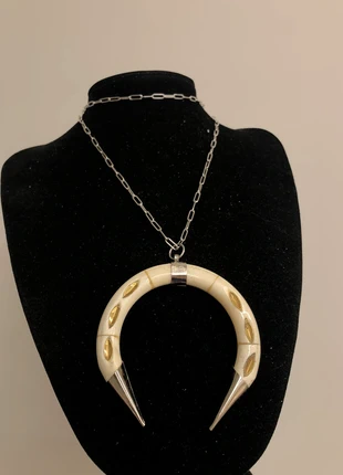 Collana con zanna panna argento acciaio inox e collana lunga acciaio inox, marke: INOX, zustand: Neu, 25,00 €, 26,95 € inklusive Vinted-Käuferschutz