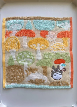 Totoro et Champignons, brand: Totoro, condizioni: Nuovo senza cartellino, €6.80, €7.84 include la Protezione acquisti Pro