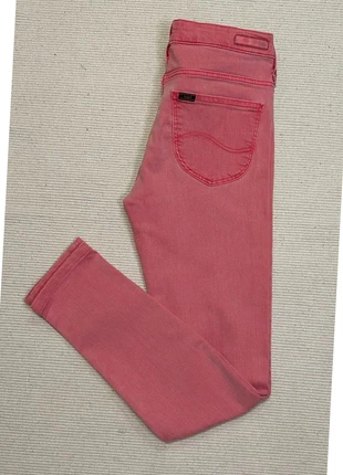 Jean slim rose Lee Scarlett W28 L33 🌸 Coupe ajustée féminine, brand: Lee, condition: Very good, size: M / 38 / 10, €19.99, €21.69 includes Buyer Protection