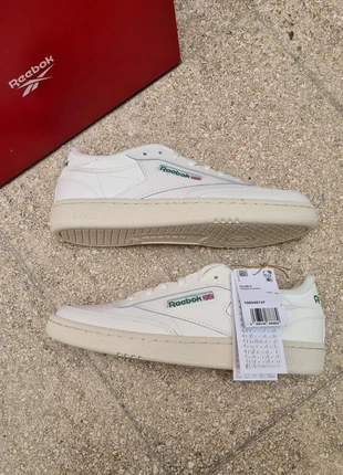 Baskets Femme Reebok Club C Blanc Taille 36, brand: Reebok, condition: New with tags, size: 36, €48.00, €51.10 includes Buyer Protection